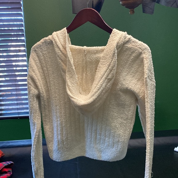 small Women’s cropped jacket - Picture 3 of 3